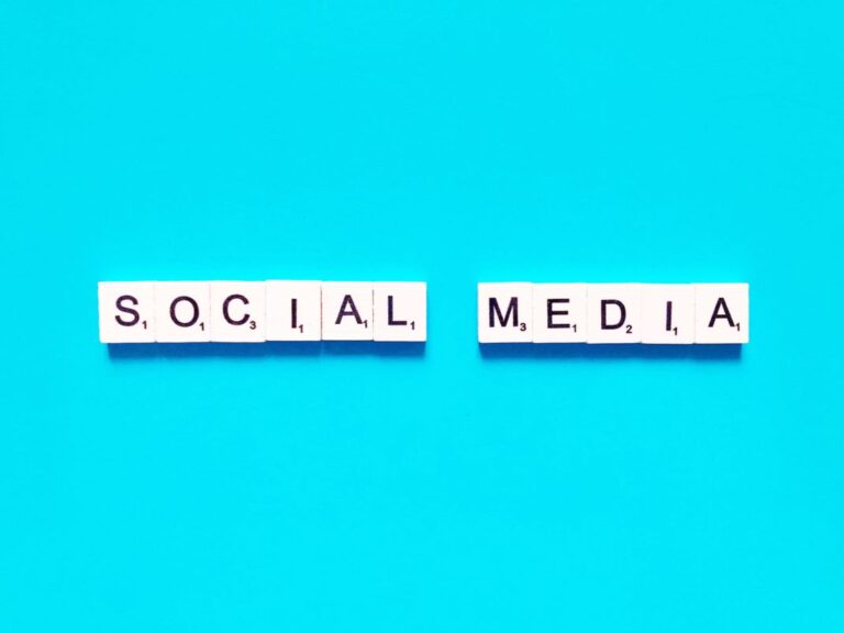 social media j3sg9t6